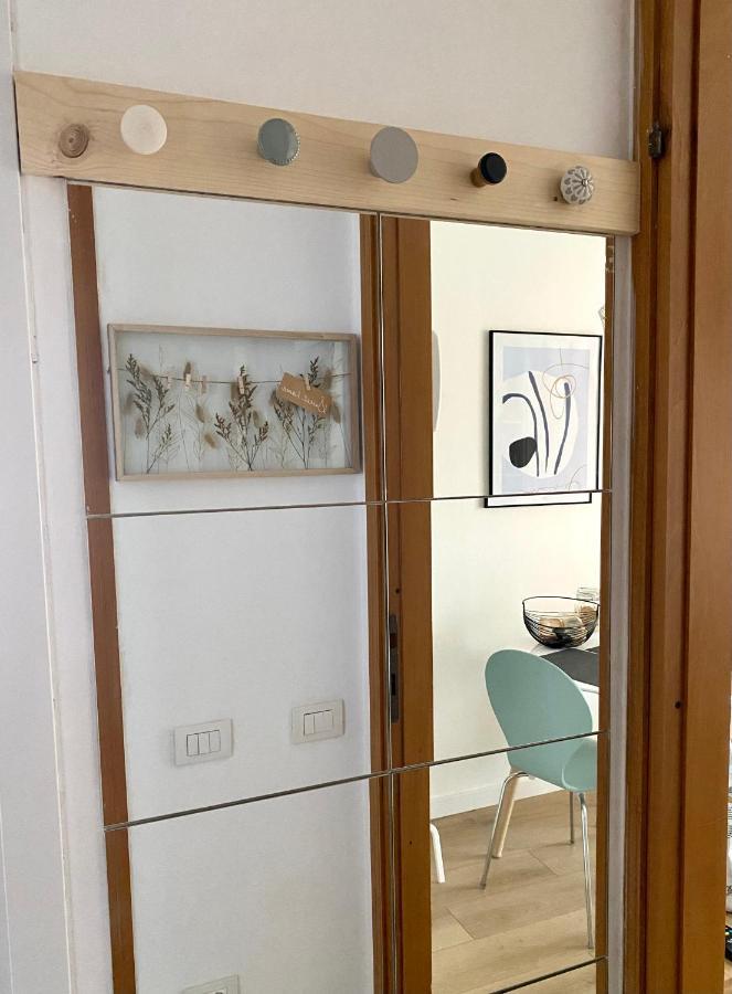 Monolocale Con Terrazzo Alle Porte Di Milano Bresso Exterior foto